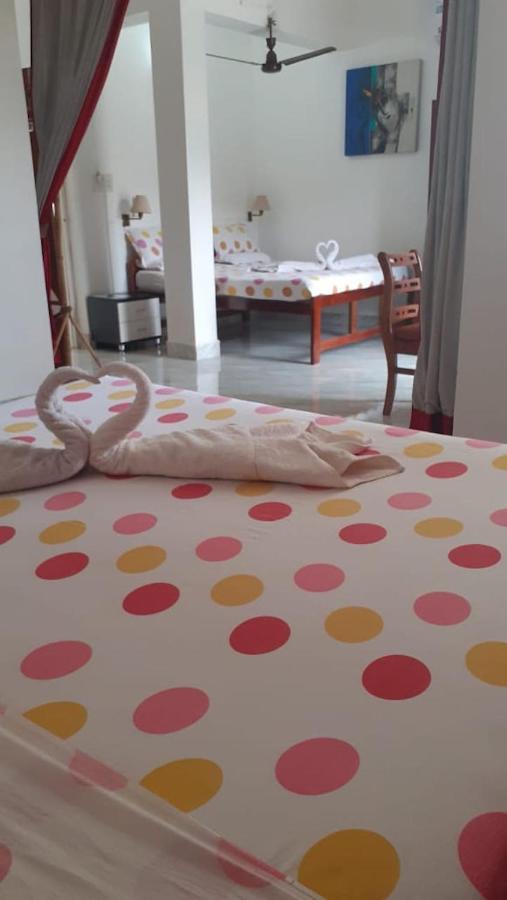 Wellness Inn Мандрем Екстериор снимка